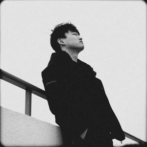 靳春宏
